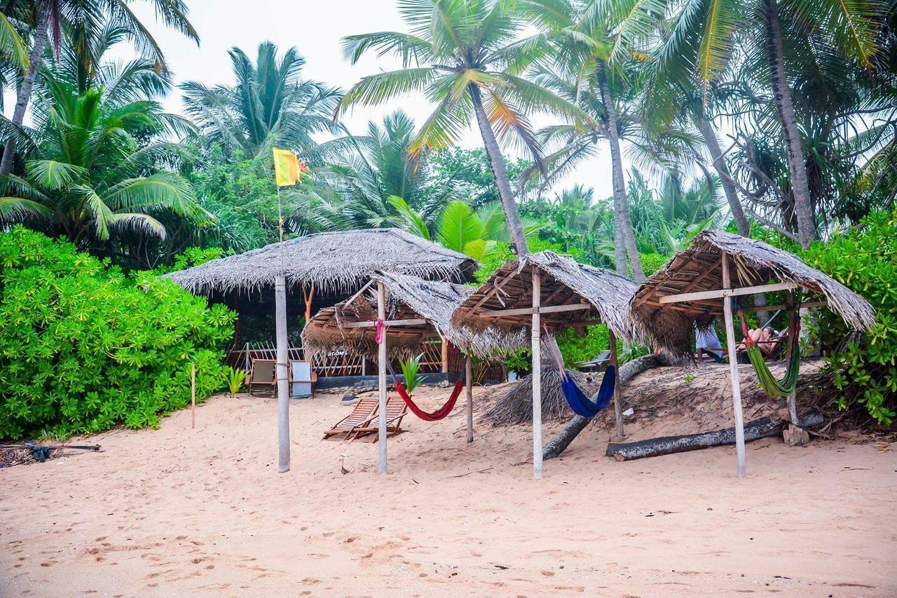 Shehani Beach Bungalow タンガラ エクステリア 写真